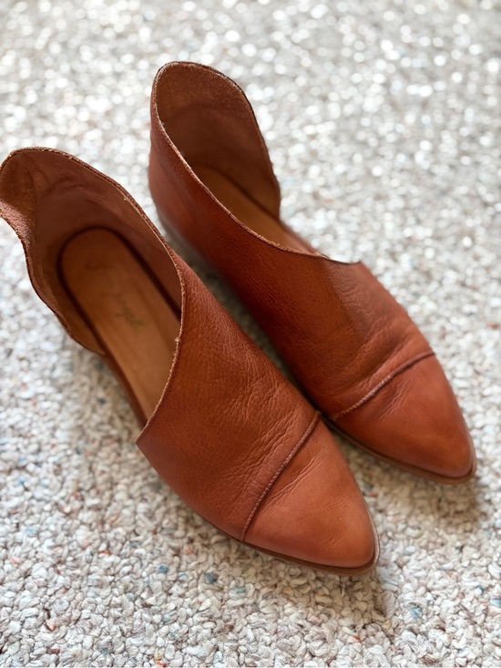 Free People Shoes - Free People Royale Flat Cutout leather bootie cognac brown women size 40.5 9-9.5